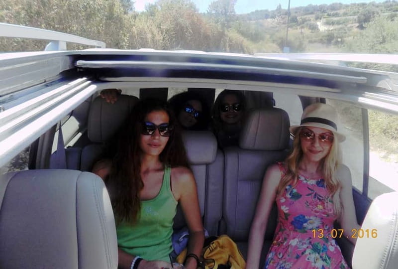 Luxury Jeep Safari to South Coast, Palm Beach and Canyons - Who should book this safari?