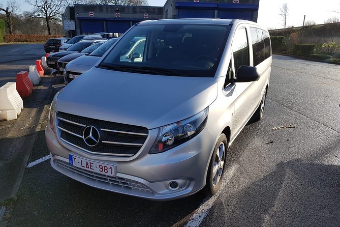 Luxury Minivan from Charleroi airport to the city of Brussels - Is $242.85 a fair price?