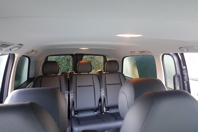 Luxury Minivan from Charleroi airport to the city of Brussels - Meeting your driver inside Terminal 1