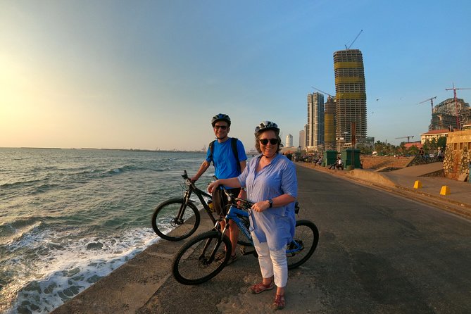 Luxury Night Cycle Tour of Colombo - The Dutch Hospital and Colombo Fort