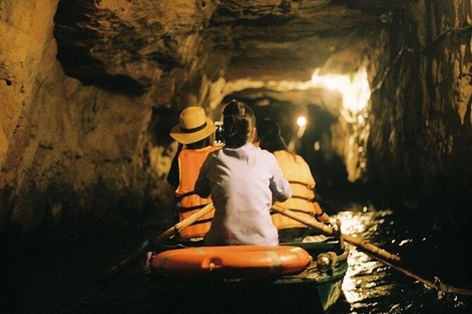 Luxury Ninh Binh Tour to Tam Coc, Mua Cave, Bich Dong Pagoda - Bich Dong Pagoda and its mountain setting