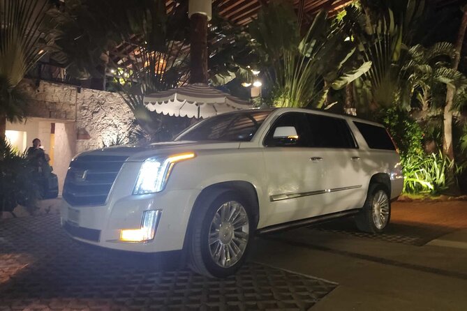 Luxury one way Cancun transfer from Cancun airport - The 25 to 35 minute ride to your destination