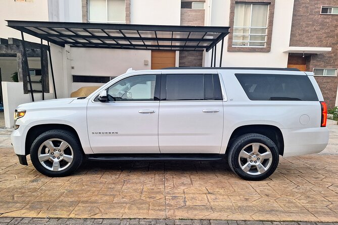 Luxury one way transfer to Tulum from Cancun airport - What this Cancun to Tulum transfer actually provides
