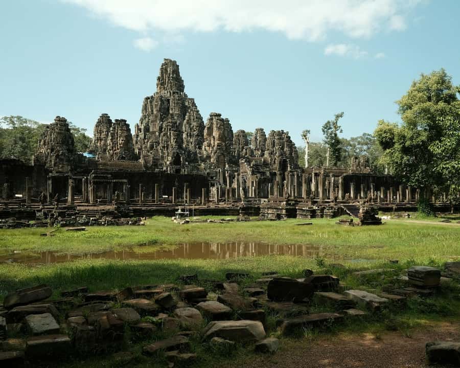 Luxury Private 2-Day Angkor Wat with English or German Guide - Day Two: Sunrise and the Grand Circuit