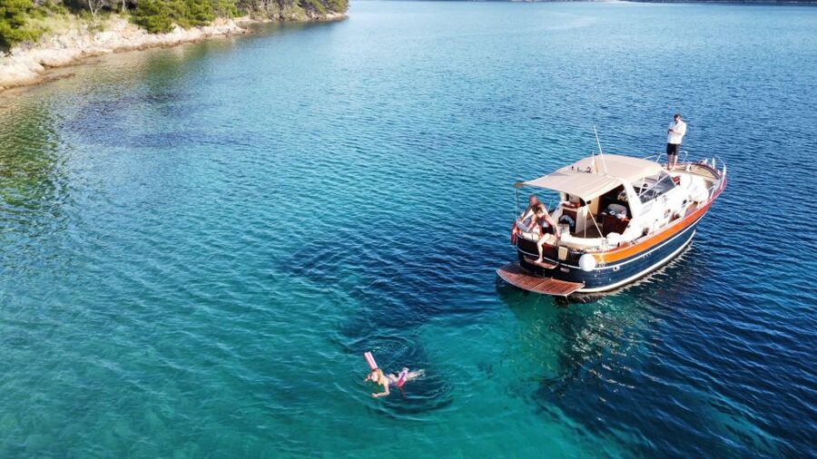 Luxury Private Boat Tour to Elaphiti Islands (4 hours) - Is $589 good value for two people?