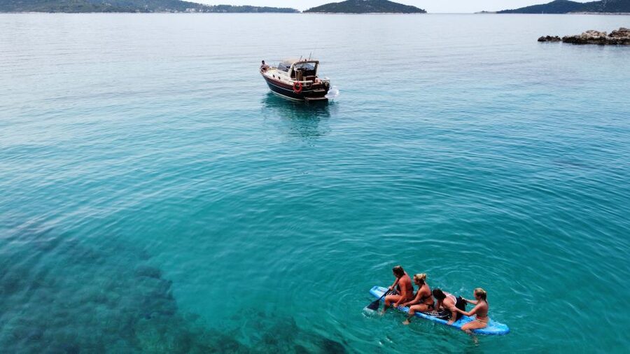 Luxury Private Boat Tour to Elaphiti Islands (4 hours) - Who will enjoy this private island trip?