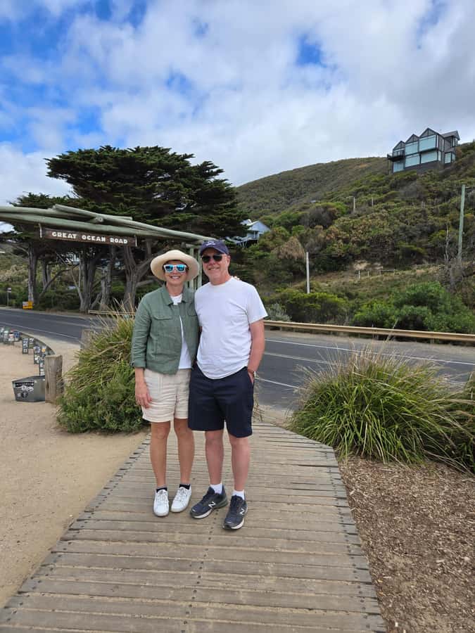 Luxury Private Great Ocean Road Tour – Up to 14 Guests - Loch Ard Gorge and the story of the coast