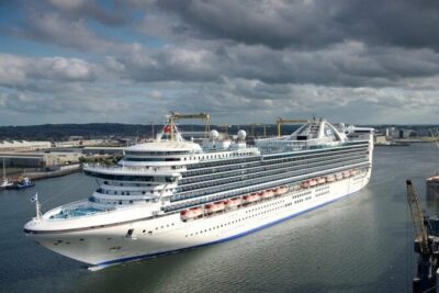 Luxury Private Hire Tour for 2- 6 people around Northern Ireland