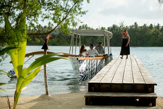 Luxury Private Sunset Cruise and Motu Dinner in Bora-Bora - Beginning at 5:00 pm with Lagoon Service
