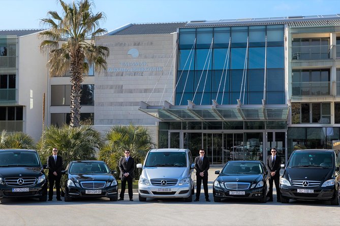 Luxury private transfer: Dubrovnik airport to Dubrovnik - The 45-minute to 90-minute ride into Dubrovnik