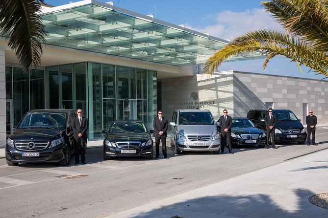 Luxury private transfer: Dubrovnik airport to Dubrovnik - Driver service: the part that earns the high marks