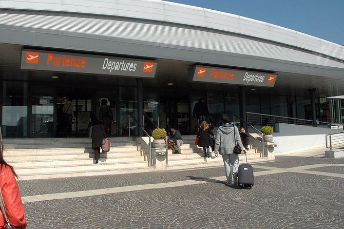 Luxury Private Transfer Rome from /to Civitavecchia Port - Arriving at Civitavecchia after a cruise