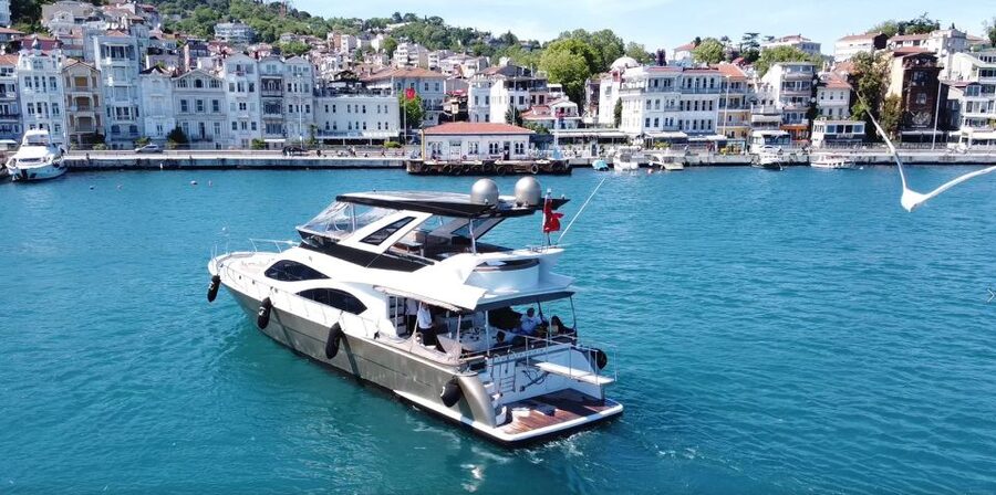 Luxury Private Yacht Rental - Snacks, drinks, and the luxury question