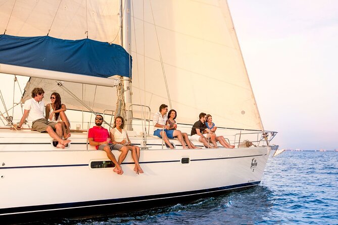 Luxury Sailboat Tour at Sunset in Los Cabos + Snacks + Premium Drinks - A 4 p.m. departure from Cabo’s marina
