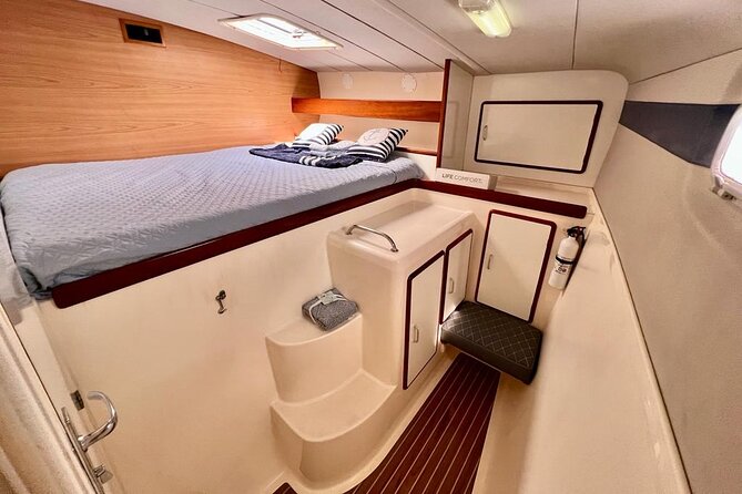 Luxury Sailing catamaran charter in Cabo San Lucas all inclusive - Who will enjoy this most
