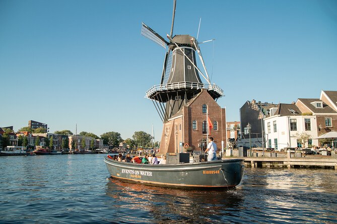 Luxury Shared Canal Tour with live guide - Key points to know before booking