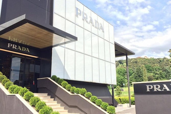 Luxury Shopping Experience: Private Chauffeur to The Mall & Prada - What your private driver adds to the day