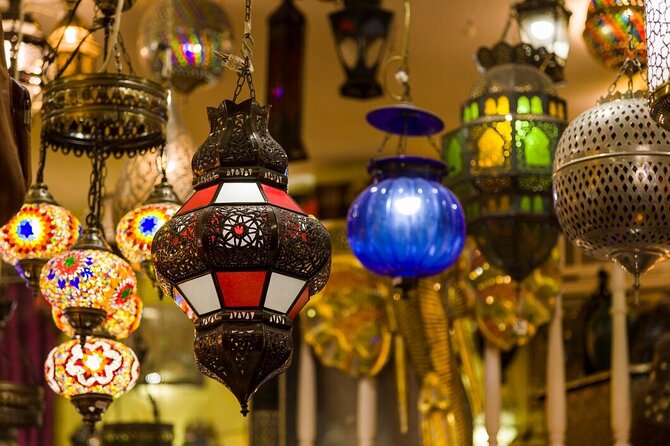 Luxury shopping tour in Giza &cairo &Khan Elkhalili bazaar & meal - What this $25 Cairo shopping tour really offers