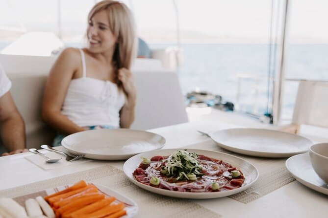 Luxury Snorkeling Tour in Cabo San Lucas - Crew Service and the Feel of a Premium Boat
