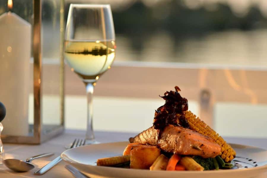 Luxury Sunset Dinner Cruise with 4-Course Meal - What the Zambezi dinner cruise is really like