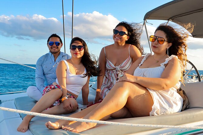 Luxury Sunset Sailing Cruise in Cancun with Light Dinner and Open Bar - The sunset is beautiful, but timing is not guaranteed
