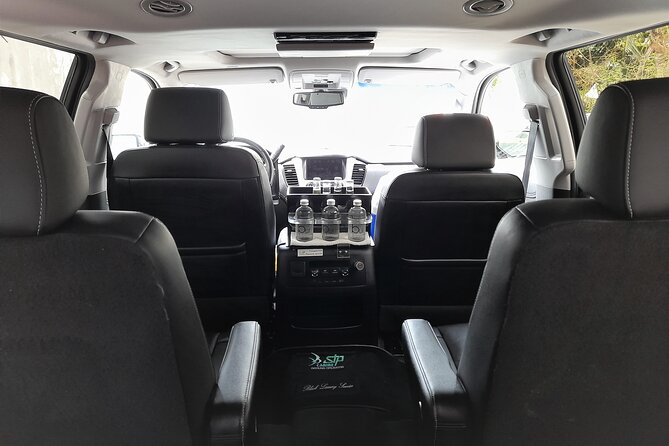 Luxury SUV arrivals from Cancun Airport one way - Flight delays, baggage delays, and the weak spot