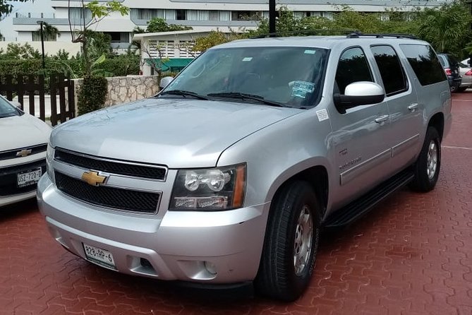 Luxury SUV Private Transfer R/T-Airport-Hotel-Airport- Playa del Carmen - Group size, timing, and who will like it