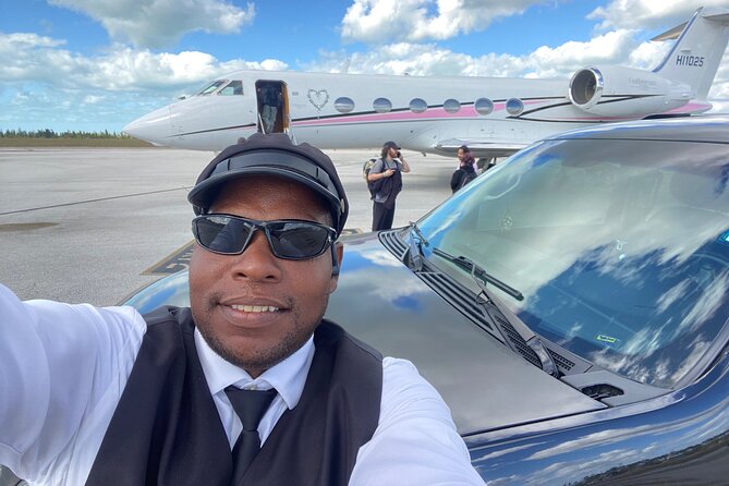 Luxury SUV Transfer from Airport, cruise port, Celebration Key - The 15-minute ride to your hotel or villa