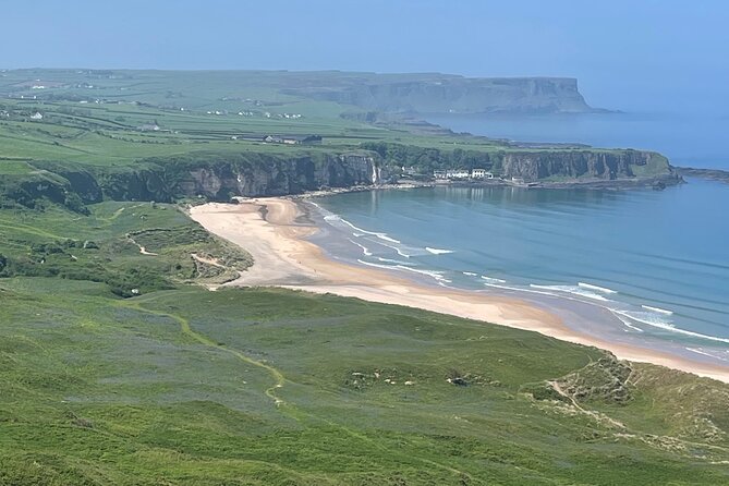 Luxury Tour of Giants Causeway from Belfast - Carrick-a-Rede: the most physical stop