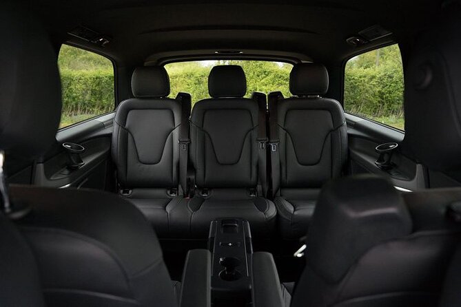 Luxury Tours Belfast. Full day Private Hire Tour for 2- 6 people - The driver can shape the day