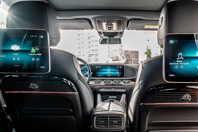 Luxury Transfers in a Mercedes Maybach GLS 600 - Terminal 3, Terminal 4, and airline-specific directions