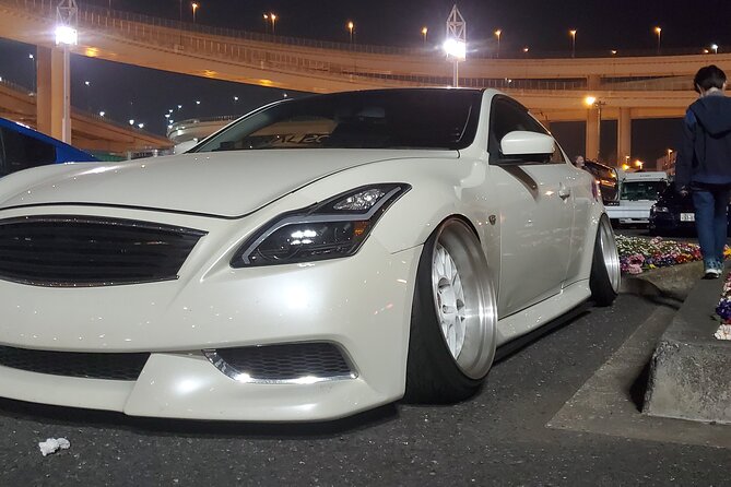Luxury van Ride to famous car meet up spot Daikoku - Timing, duration, and the last train