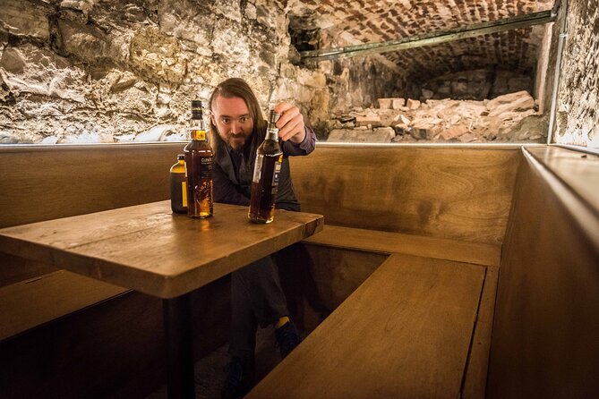 Luxury Whisky Tasting in Edinburgh's Underground Vaults | 90min - Key points at a glance