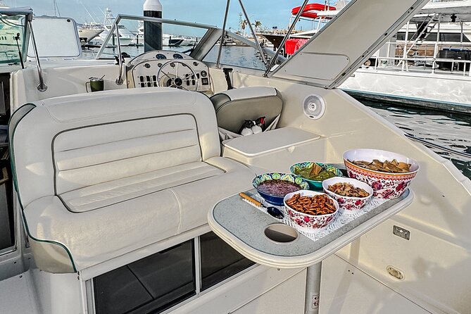 Luxury Yacht Charter and Arch Tour in Cabo San Lucas - Is $500 a good price for up to eight people?