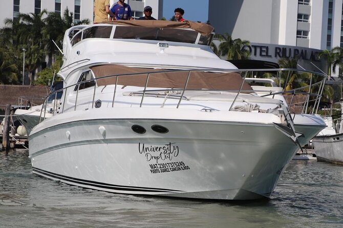 Luxury Yacht in Paradise and snorkel by Isla Mujeres - Is $250.76 good value?