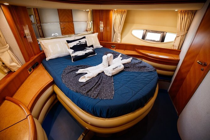 Luxury Yacht Private Rental from Dubai Marina - Group size, price, and value