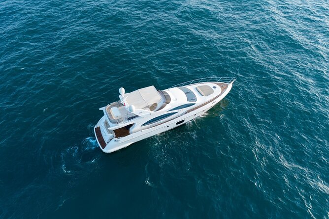 Luxury Yacht Private Rental from Dubai Marina - Two hours around Dubai Marina and JBR
