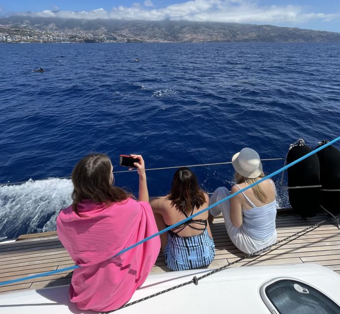 Madeira: Luxury Yacht & Sailing Sunset Tour - Why this three-hour cruise works well