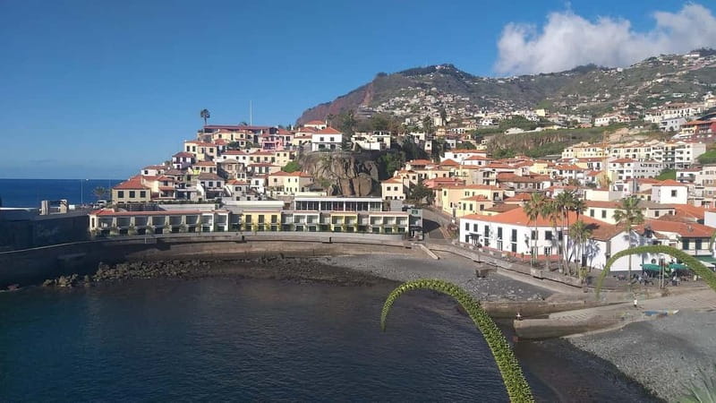 Madeira Private 4-Seater Mercedes VIP - What the guide adds to the day