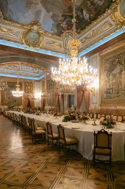 Madrid: Royal Palace VIP Tour with Skip-the-Line Ticket - Timing, closures, and small practical details