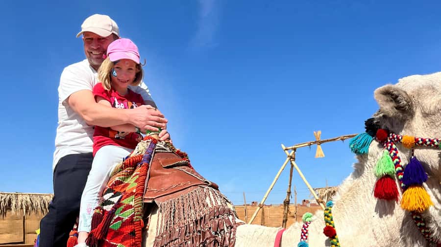 Makadi Bay: BADU Luxury Bedouin Dinner Experience & Stargaze - Music, dance, and stories after dinner
