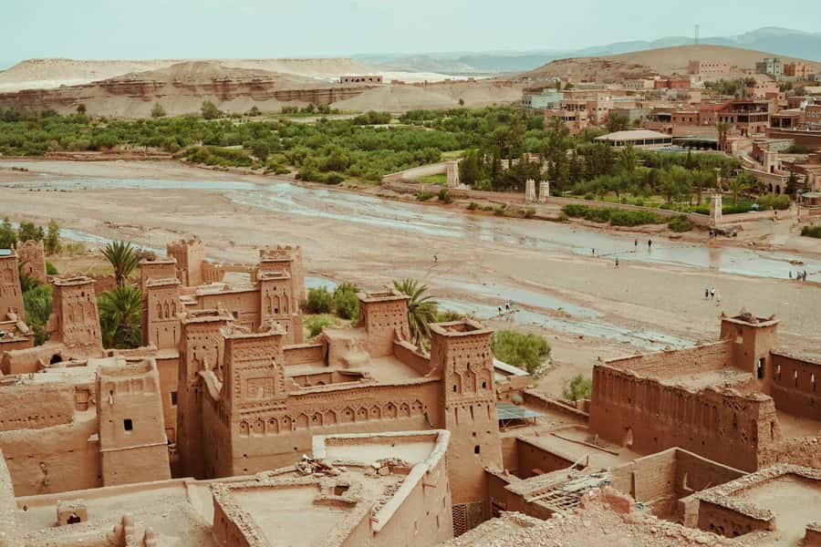 Marrakech: Luxury day trip to Ait benhaddou with a group - The return to Marrakech after 3:25 in the van