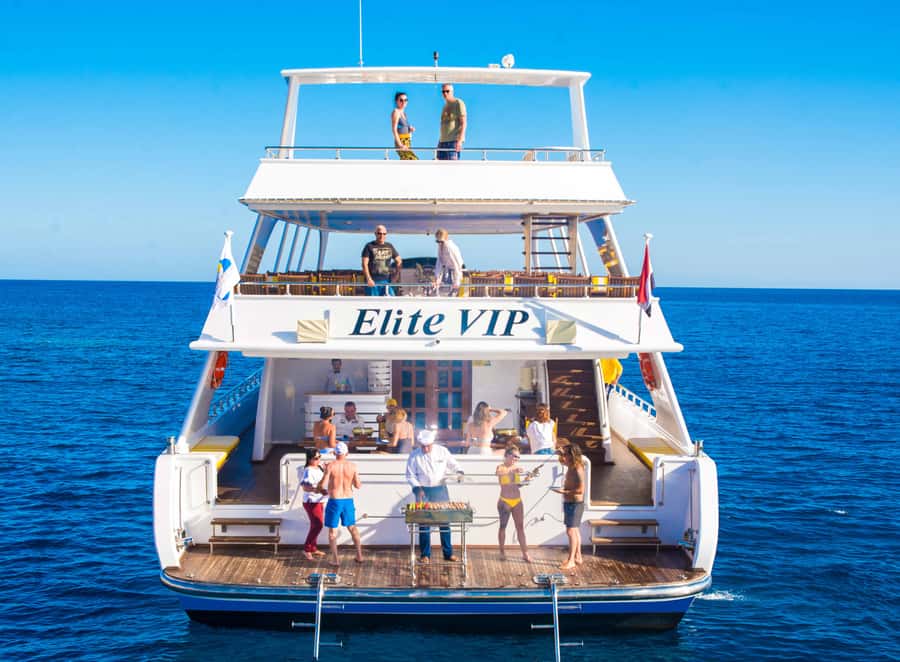 Marsa Alam: Elite vip Turtle bay snorkeling with BBQ Lunch - Lunch, massage chairs, and time back on deck