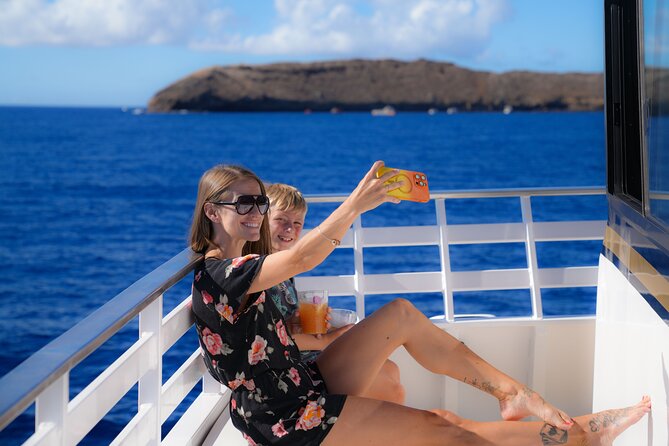 Maui: Molokini and Turtles Luxury Yacht Snorkel - Why this Molokini cruise costs more