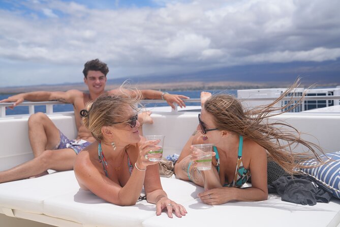 Maui: Molokini and Turtles Luxury Yacht Snorkel - Turtle Town and the search for sea turtles