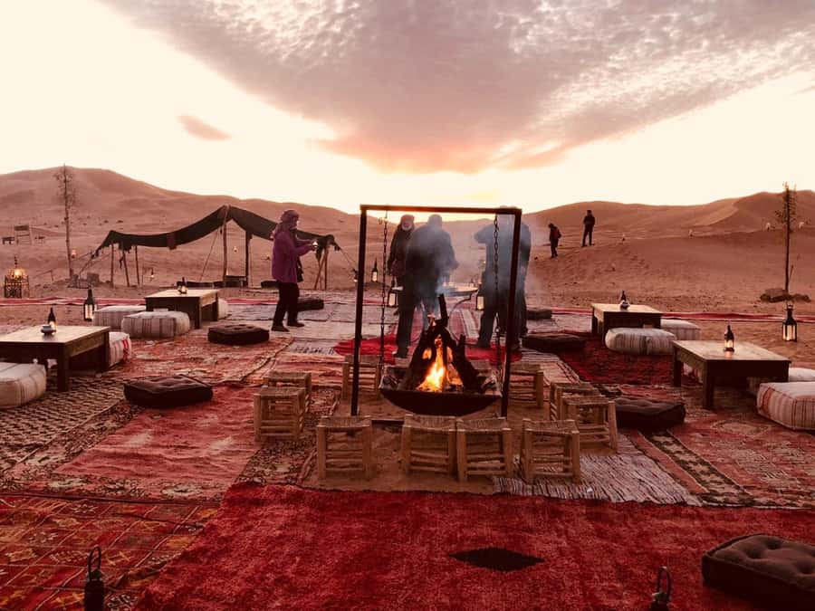 Merzouga: Overnight in Luxury camp with camels dinner - Why this Merzouga night is worth considering