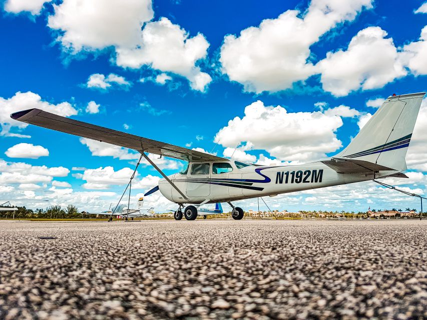 Miami Beach: Private Luxury Airplane Tour with Champagne - Key points at a glance