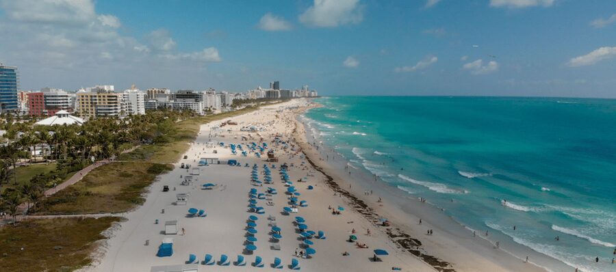 Miami & South Beach: 35-Minute Private Luxury Airplane Tour - Downtown Miami and Biscayne Bay