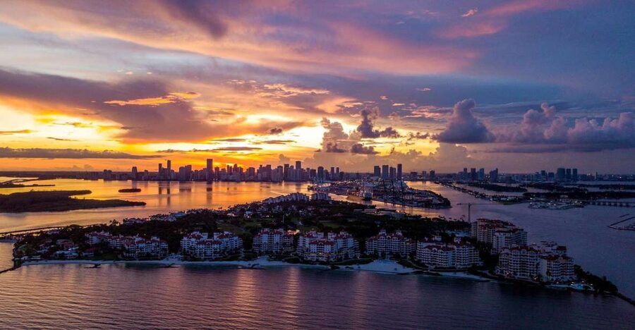 Miami Sunset: Private Luxury Airplane Tour - Key Biscayne and Fisher Island