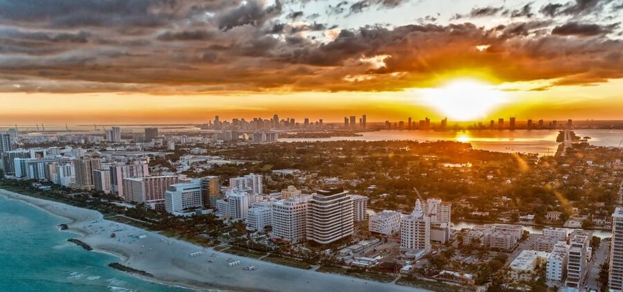 Miami Sunset: Private Luxury Airplane Tour - The Venetian Islands, Star Island, and Hibiscus Island